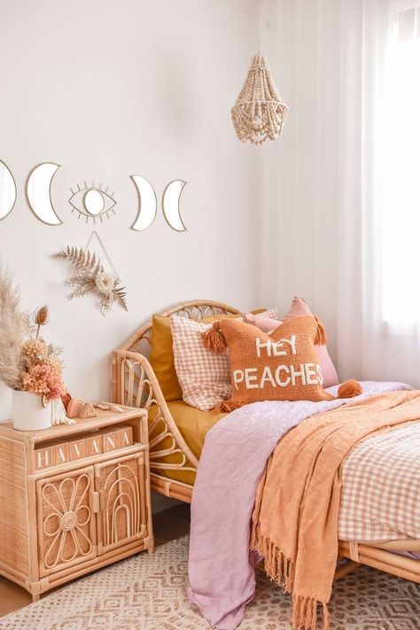 Bohemian Bedrooms, Boho Girls Bedroom, Girls Boho Bedroom, Peach Bedroom, Rattan Bedroom, Lash Room, Bohemian Bedroom Decor, Boho Bedroom Decor, Boho Room