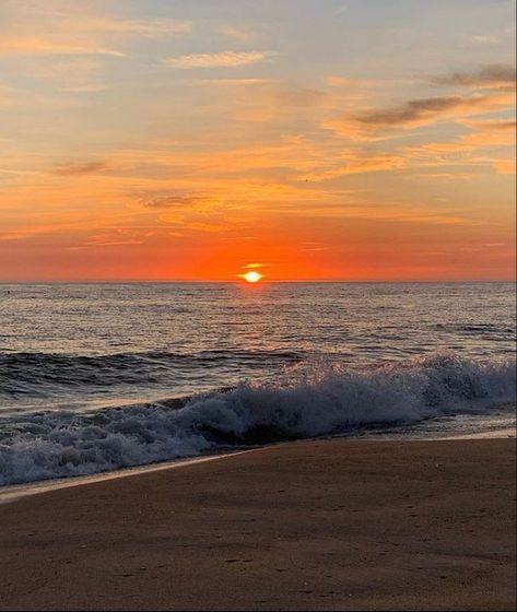 Nature, Celia + Core + Aesthetic, Beach Aesthetic Profile Picture, Sunrise At Beach Aesthetic, Virginia Core Aesthetic, Alana Aesthetic Core, Jasmin Core Aesthetic, Vivicore Aesthetic, Celia Core Aesthetic