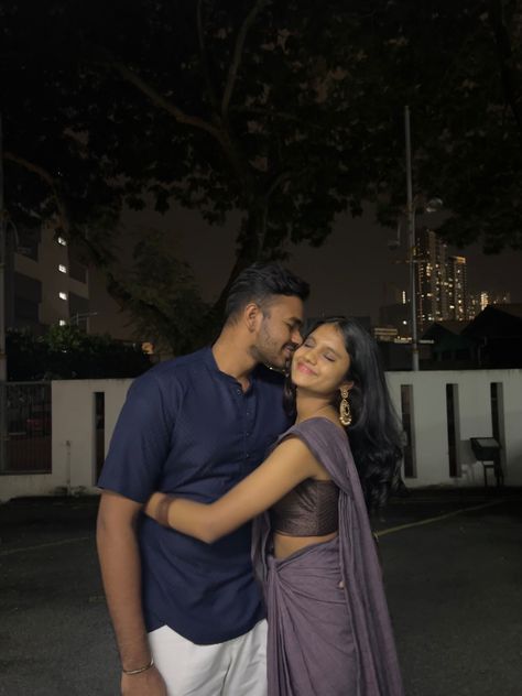 Cute Couple Poses Indian, Cute Indian Couples Photoshoot, Traditional Couple Aesthetic, Couple Saree Poses, Couple Traditional Poses, Saree Poses With Boyfriend, Couple Shoot Indian, Traditional Couple Photoshoot, Indian Relationship