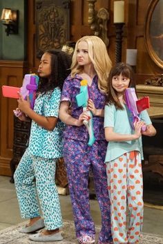 Skai Jackson, Liv Rooney, Better Friends, Old Disney Channel, Dove Cameron Style, The Descendants, Disney Channel Shows, Liv And Maddie, Cali Style