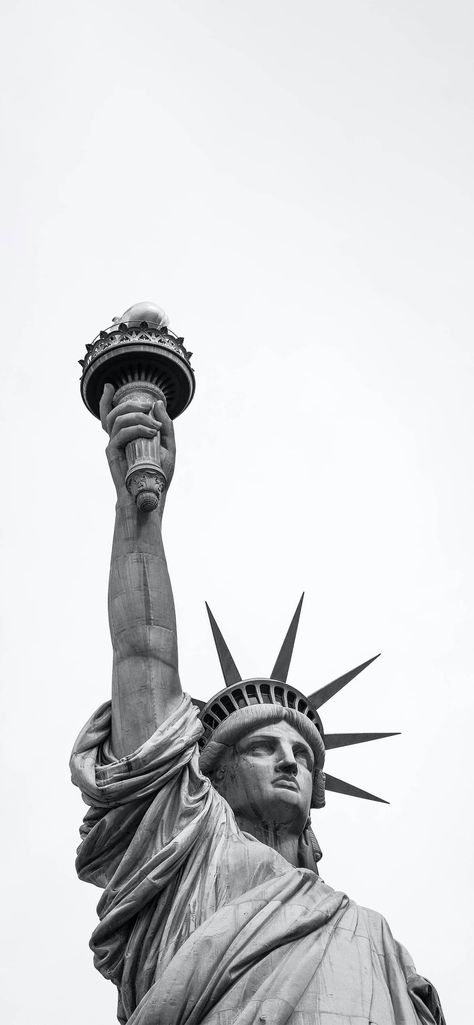 L'articolo New York – Statue of Liberty | Depth Effect proviene da Wallpapers Central. Nyc Wallpaper Iphone, Iphone Wallpaper Architecture, Statue Of Liberty Drawing, Liberty Wallpaper, Depth Effect, Statue Of Liberty New York, Tupac Art, Hooded Sweaters, New York Statue