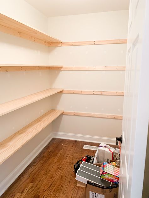 Shelves For Pantry, L Shaped Pantry, Making Shelves, Diy Pantry Shelves, Pantry Renovation, L Shaped Shelves, Wooden Pantry, Pantry Shelves, Built In Pantry