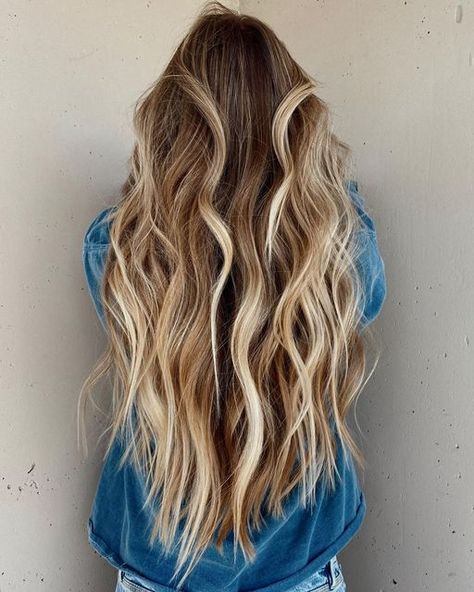 Balayage, Beachy Bronde Haircolor, Beachy Hair Color, Long Bronde Hair, Beachy Blonde Hair, Blonde Highlights Ideas, Surfer Girl Hair, Natural Hair Colour, Balayage Hair Blonde Long