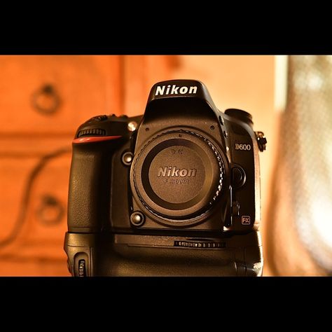 The Nikon D600 is a Pro-level, Full-Frame DSLR, Camera. 2-batt, Remote, DK21 Nikon D600, 3d Color, Video Recording, Slow Motion, Power Pack, Image Processing, Full Frame, Time Lapse, Dslr Camera