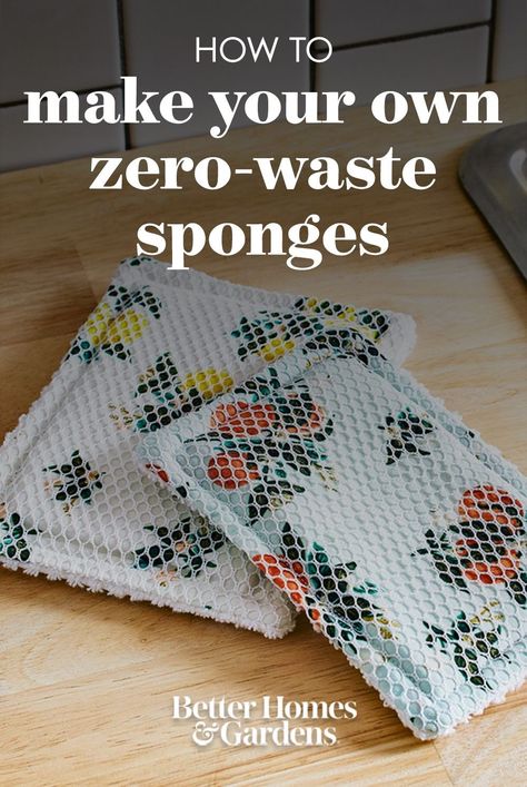 Make one in just a few minutes! Upcycling, Patchwork, Tela, Amigurumi Patterns, Syprosjekter For Nybegynnere, Diy Sponges, Sewing Machine Projects, Scrap Fabric Projects, Techniques Couture