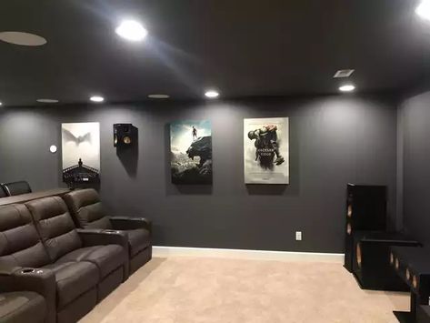 Theater Room Paint Colors, Home Theater Paint Colors, Small Theatre Room, Mini Theatre, Home Theatre Room Ideas, Basement Wall Colors, Theatre Rooms, Attic Bar, Small Room Setup