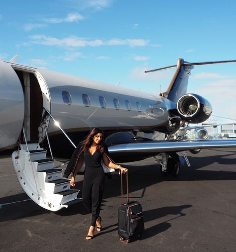 Jet Photoshoot, Millionaire Lifestyle Luxury, Jet Girl, Italian Town, Luxury Private Jets, Luxury Lifestyle Women, Flight Club, Rich Girl Lifestyle, Private Jets