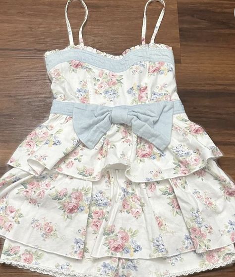 Vintage Milkmaid Dress, Kawaii Beach Outfits, Porcelain Doll Aesthetic Outfit, Himekaji Outfits Summer, Babydoll Aesthetic Outfits, Girly Spring Outfits, Dollette Outfits, Babydoll Outfits, Angelic Outfits