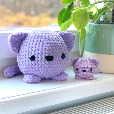 Amigurumi Patterns, Diy Fluffies, Toy Sewing Patterns, Kat Haken, Christmas Crochet Patterns Free, Christmas Crochet Pattern, Cat Crochet, Toy Sewing, Crochet Cat Pattern