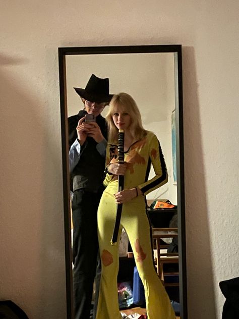 Bariloche, Kill Bill Halloween Costume Couple, 2024 Halloween Costumes Couples, Kill Bill Couple Costume, Couple Halloween Costumes Movies, Cute Halloween Costumes Couples, Aesthetic Couple Costume, Kill Bill Halloween Costume, Horror Couples Costumes