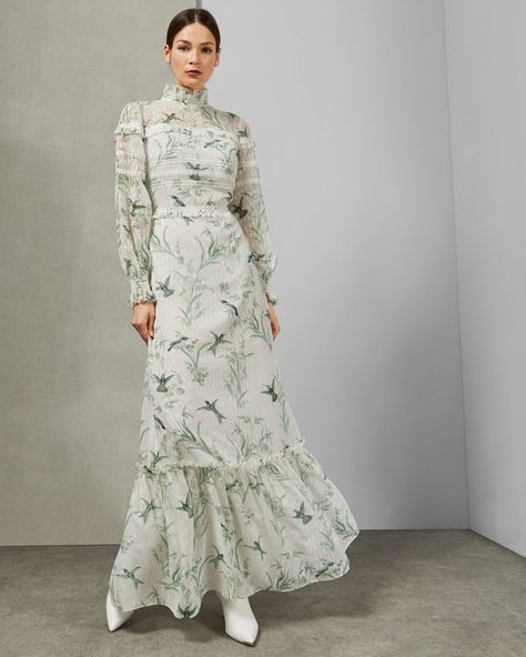 Wedding Guest Outfits, Wedding Guest Outfit Spring, Estilo Kate Middleton, Pakaian Feminin, Mint Dress, Dresses Designer, Dresses To Wear To A Wedding, Guest Outfit, Looks Vintage