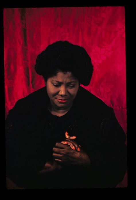 Mahalia Jackson was a gospel singer.  Her voice was truly soul stirring.  My grandmother used to listen to her often. Mahalia Jackson, Gospel Singer, Famous Black, Jazz Musicians, Black Music, Gospel Music, Music Legends, Black American, Photos Of Women