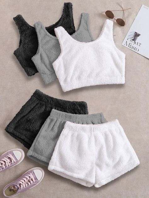 Flannel Tank Top Outfits, Pjamamas Outfit, Sleep Wear Aesthetic, Sleeveless Flannel, Summer Outfits Dresses, Short Clothes, Crop Top And Sweatpants, Tank Top Shorts, Cute Pajama Sets