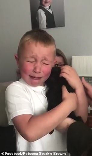 Heartwarming moment boy bursts into tears of joy after his grandparents got him a puppy | Daily Mail Online Puppies, Puppy Surprise, Bestest Friend, Tears Of Joy, A Puppy, New Puppy, Beautiful Smile, Got Him, Baby Face