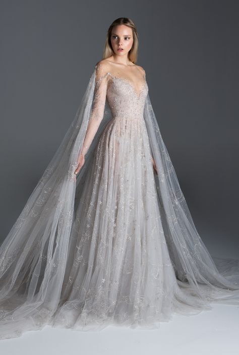 25 UNIQUELY EMBELLISHED BRIDAL GOWNS – Hello May Ethereal Wedding Veil, Candlelight Wedding Dress, Fashion Week Nyc, Dress Dior, Couture Dior, Ethereal Wedding Dress, Paolo Sebastian, Ethereal Dress, Dress Pictures