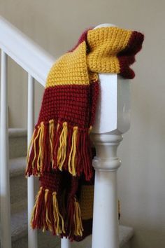 Harry Potter Scarf Crochet Pattern, Harry Potter Crochet Ravenclaw, Diy Harry Potter Scarf, Crochet Slytherin Scarf, Harry Potter Crochet Scarf, Harry Potter Scarf Crochet, Crochet Harry Potter Scarf, Crochet Gryffindor, Gryffindor Crochet