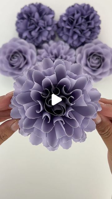 Hey, I’m Judy 👋🏻 Paper Flower Art + Tutorials on Instagram: "Snow storm today! Hope you’re keeping warm and cozy, wherever you are ❤️ Happy Friday! My Mini Marigold template is available in my Etsy shop, link in bio! #paperflowers #purpleaesthetic #cricut #cricutmade #teamcricut #cricutcrafts #makeitwithmichaels #makersgonnamake #maker #etsyhandmade #paperart #paperaddict #diy #crafts #craftersgonnacraft #paperartist #paperflorist #paperflorals #etsyfinds #paperroses #handmade #handmadewithlove #imadethis #paperflowerbackdrop #diypaperflowers #roses #weddingflowers #weddingbouquet" Marigold Template, Fleetwood Mac Everywhere, Paper Rose Template, Paper Flower Art, Paper Flower Crafts, Dyi Crafts, Paper Flower Backdrop, Paper Flower Tutorial, Easy Christmas Crafts
