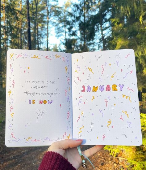 Photo by Bullet With E on January 08, 2022. May be an illustration. Bullet Journal Month Cover, Bullet Journal First Page, January Themes, Monthly Cover Page, Bujo Themes, Cover Page Ideas, Scrapbook Themes, Tombow Brush Pen, Bullet Journal Month