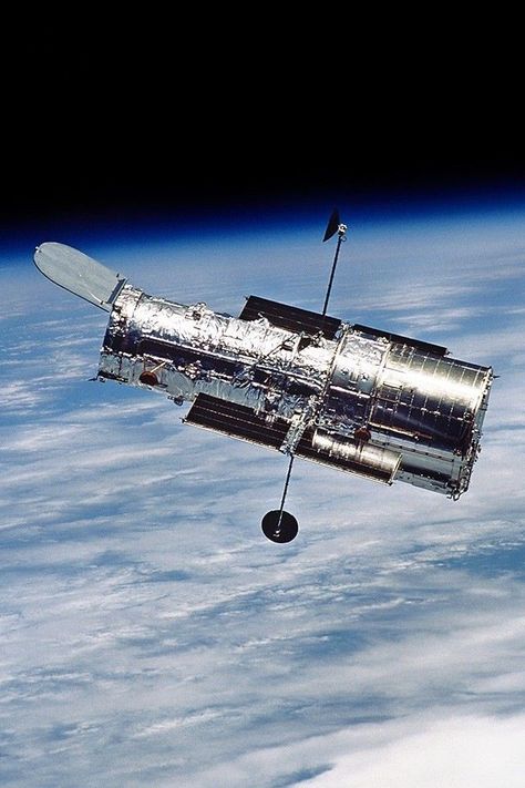 Hubble Images, Black Holes, Hubble Space Telescope Pictures, Telescope Hubble, Telescope Images, Nasa Hubble, Astronomy Science, Hubble Telescope, Hubble Space
