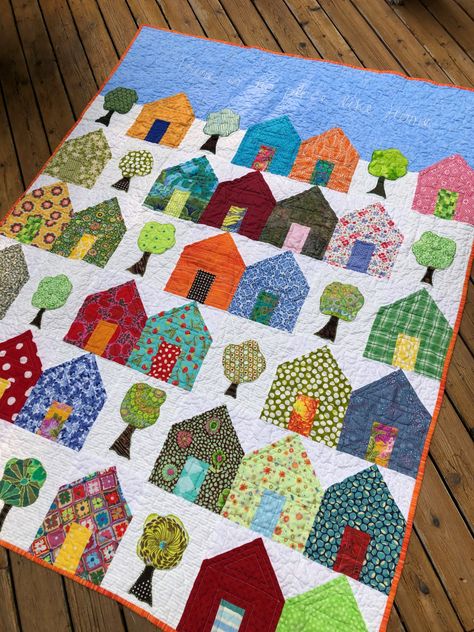 Neighborhood Quilt Pattern, Tela, Patchwork, Patchwork Houses Pattern Quilt Blocks, Tree Baby Quilt, House Blocks Quilting Free Pattern, House Quilts Patterns Free, Quilt House Block Patterns, House Quilts Ideas