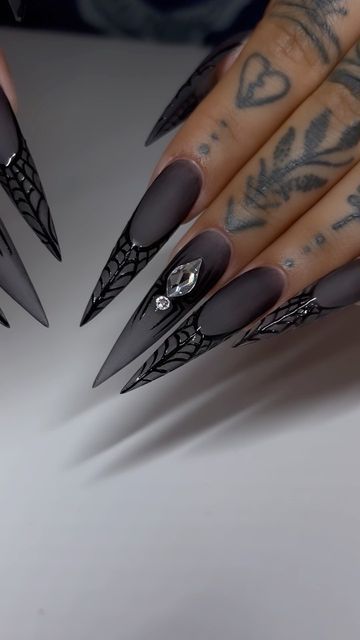 Gothic Nail Designs Coffin, Gothic Nail Ideas Acrylic, Pride Gothic Nails, Stilleto Nails Red Design, Goth Nails Stiletto Long, Goth Stiletto Nails Designs, Fall Gothic Nails, Dark Stilleto Nails Design, Hip Tattoo Ideas Unique