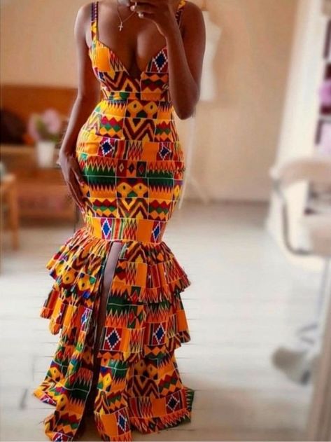 Moda Afro, Kente Dress, African Prom Dresses, African Inspired Clothing, Best African Dresses, Afrikaanse Mode, Dress African, African Fashion Modern, African Traditional Dresses