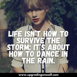 Top 15 Inspirational Quotes From The Sensational Taylor Swift #taylorSwift #taylorswiftquotes Workout Quotes, Quotes From Taylor Swift, Taylor Swift Workout, Popular Singers, Taylor Swift Lyric Quotes, Taylor Swift Birthday, Yearbook Quotes, All About Taylor Swift, Song Lyric Quotes