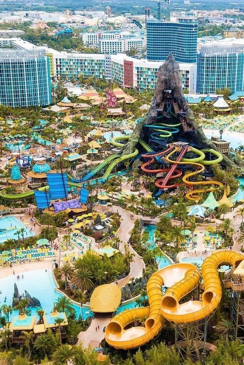 Island H2o Water Park, Water Parks Aesthetic, Waterpark Aesthetic, Volcano Bay Orlando, Water Park Ideas, Water Park Rides, Disney Water Parks, Water Theme Park, Florida Theme Parks