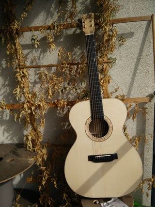 How to Make an Acoustic Guitar : 27 Steps (with Pictures) - Instructables Acoustic Guitar Photography, Jessica Day, Guitar Obsession, Guitar Photos, Guitar Photography, Guitar Lovers, Beautiful Guitars, Guitar Solo, Guitar Building