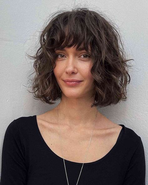 Short Wavy Hair With Bangs, Wavy Hair With Bangs, Short Wavy Hairstyles For Women, Curly Hair Fringe, Bangs Wavy Hair, Wavy Bangs, Short Wavy Haircuts, Thick Wavy Hair, Curly Bangs
