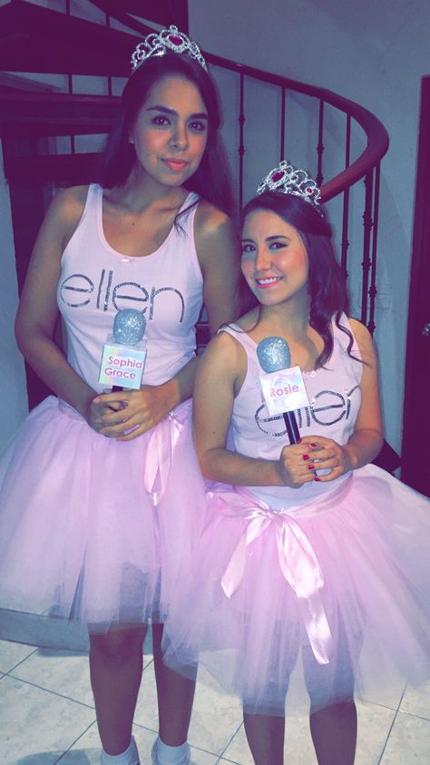 Sophia Grace and Rosie costume!! From Ellen show #sophiagraceandrosie #halloweencostume #ellenshow #bffcostumes Holloween Costume Ideas Duos Funny, Iconic Costumes Duo, Iconic Best Friend Costumes, Duo Halloween Costumes Appropriate, British Fancy Dress Costumes, Iconic Duos Costume Funny, British Icons Costumes, Sophia And Rosie Costume, Dress Up Party Ideas Costumes