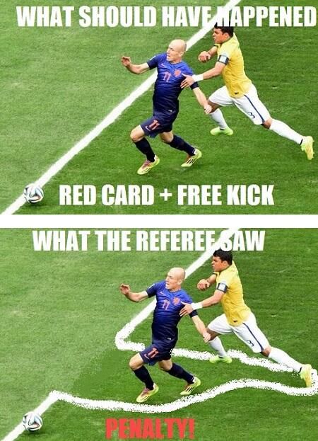 Soccer Ref Memes, Soccer Funny Pictures, Soccer Memes Funny So True, Soccer Fanart, Soccer Memes Funny, Soccer Relatable, Soccer Humor, Soccer Quotes Funny, Funny Soccer Pictures