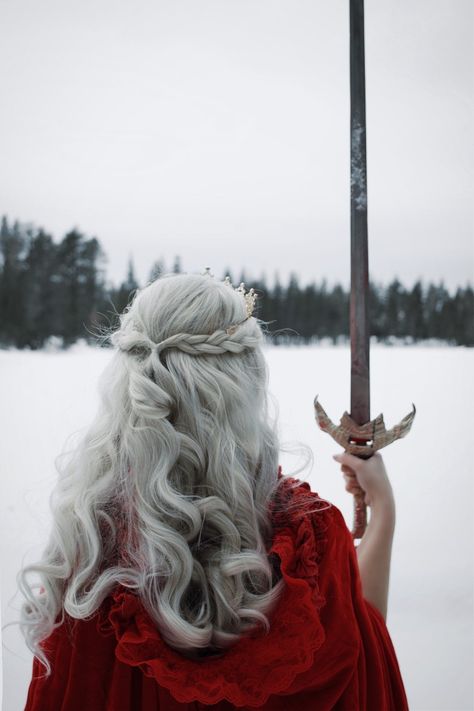 @ ducktrees on Instagram. Red Gown in the snow. Royalcore. Knights sword, snow white, Narnia, fantasy, fairytale, velvet cape, blood red, ice princess, winter red, game of thrones aesthetic White Hair Fantasy Aesthetic, Fantasy Snow Aesthetic, White Hair Princess Aesthetic, Medieval Winter Aesthetic, Blood In Snow Aesthetic, Red Cape Aesthetic, White Fantasy Aesthetic, White Knight Aesthetic, Fantasy Princess Aesthetic