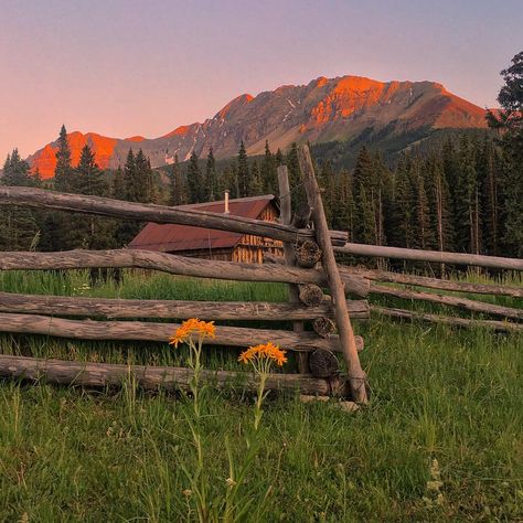 Cade Eaton, Ranch Cabin, Instagram Places, Telluride Colorado, Between Two Worlds, Western Life, Western Aesthetic, Pretty Landscapes, Mountain Life