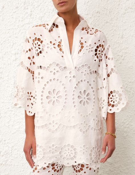 Lexi Embroidered Tunic Ivory Online | Zimmermann Summer Holiday Outfits, Eyelet Embroidery, Embroidery On Clothes, Linen Tunic, Embroidered Tunic, Evening Dresses Elegant, Beauty Model, Classic Outfits, Long Sleeve Tunic