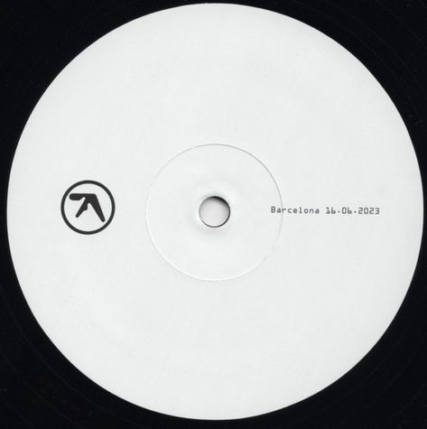 Warp Records, Vinyl Covers, Vinyl Records Covers, Aphex Twin, Poster Inspiration, Jun 2023, Vinyl Labels, 45 Rpm, Vinyl Cover