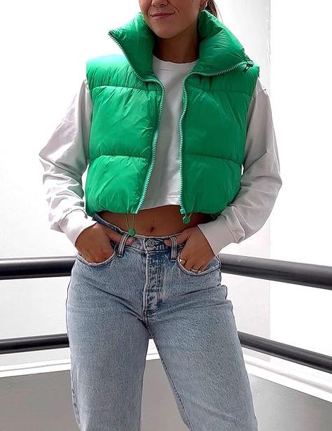 APAFES Womens Winter Cropped Puffer Vest High Stand Collar Lightweight Insulated Crop Vests Outerwear Outfit With Puffer Vest, Cropped Puffer Vest, Winter Crops, Outerwear Vest, Cropped Vest, Womens Winter, Puffer Vest, Fall Wardrobe, Fall Outfit