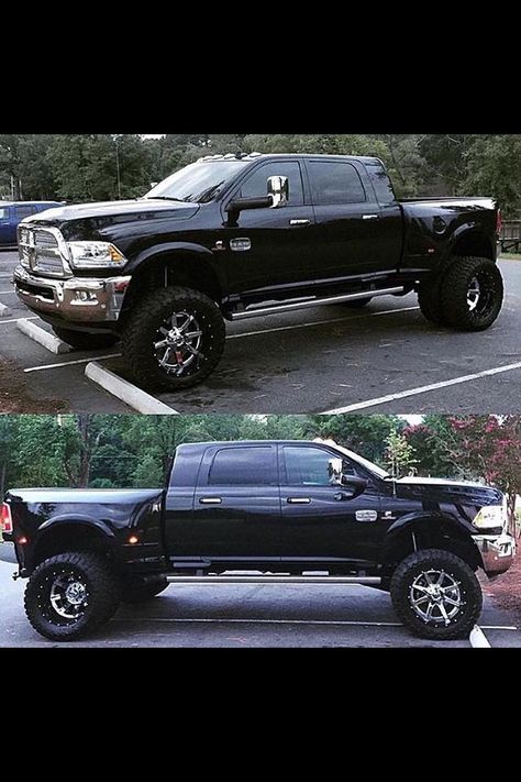 Black and Chrome Mega Cab Dodge Cummins Dually! #stellar Cummins Dually, Ram Trucks Lifted, Ram 3500 Cummins, Lifted Dodge Ram, Ram Mega Cab, Dodge Dually, Dodge Mega Cab, Trucks Dodge, Diesel Pickup Trucks