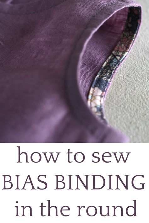 In this sewing tutorial, I will show you two ways to finish bias binding ends neatly for when you are sewing something round, like a neckline, armhole, or hem. The first method will show how to finish bias binding ends in the round. The second is on a section that doesn’t have the final seam sewn yet, and is therefore flat. Couture, Sewing A Neckline, How To Sew Tulle, Sew Bias Binding, Bias Tape Tutorial, Sewing Mitered Corners, Sewing Fashion, Basic Sewing, Sewing Tutorials Clothes