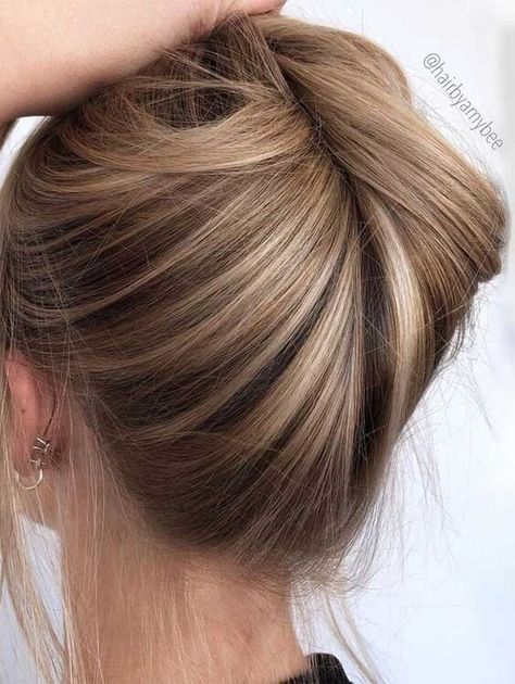 Wedding Hair Color Ideas, Hair Quizzes, Wedding Hair Color, Cape Diy, Extensions Hairstyles, Hair Bleaching, Diamante Hair, Wedding Hair Colors, Hair Color Chocolate