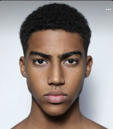 Male Model Polaroids Poses, Male Face Photo Reference, Model Male Face, Alexander Olowu, Male Faces References, Male Face Reference Photography, Black Male Model Face, Man Face Reference, Male Reference Face