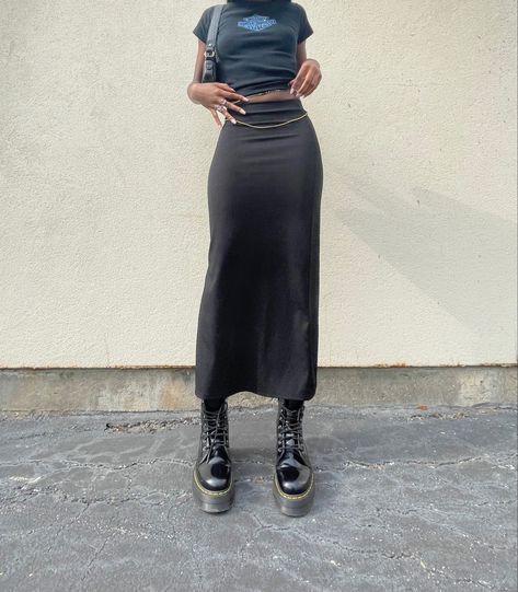 @bengelaweinberg on ig. platform shoe outfits/jadon doc martens/ harley davidson shirt outfit/ rhinestone harley davidson/ waist bead outfits/ black aesthetic/ black girl outfits/ street fashion Jadon Martens Outfit, Platform Shoes Dress Outfit, Long Black Skirt Street Style, Waist Beads Over Clothes, Long Skirt Docs Outfit, Conservative Aesthetic Outfits, Doc Martens Long Skirt, Platform Summer Shoes, Harley Davidson T Shirt Outfit