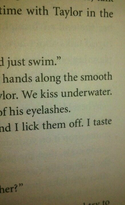 Underwater kiss Wet Kisses Cold Noses, Underwater Kiss, Kiss You, Kiss, Quick Saves