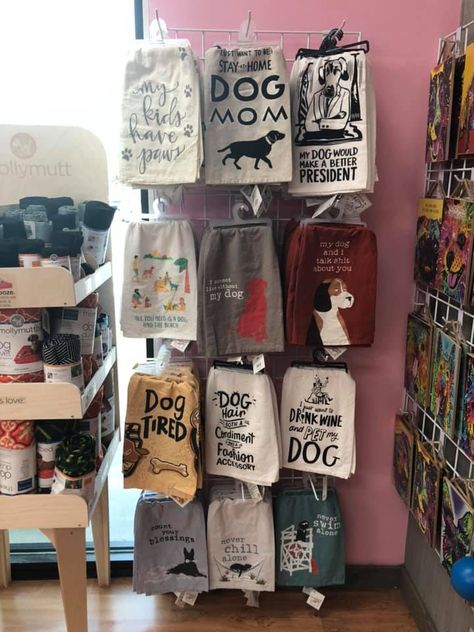 Pet Store Decor, Dog Boutique Ideas Business, Doggie Daycare Ideas Business, Pet Boutique Ideas, Dog Grooming Salon Ideas, Pet Store Display, Dog Boutique Ideas, Pet Store Design, Pet Store Ideas