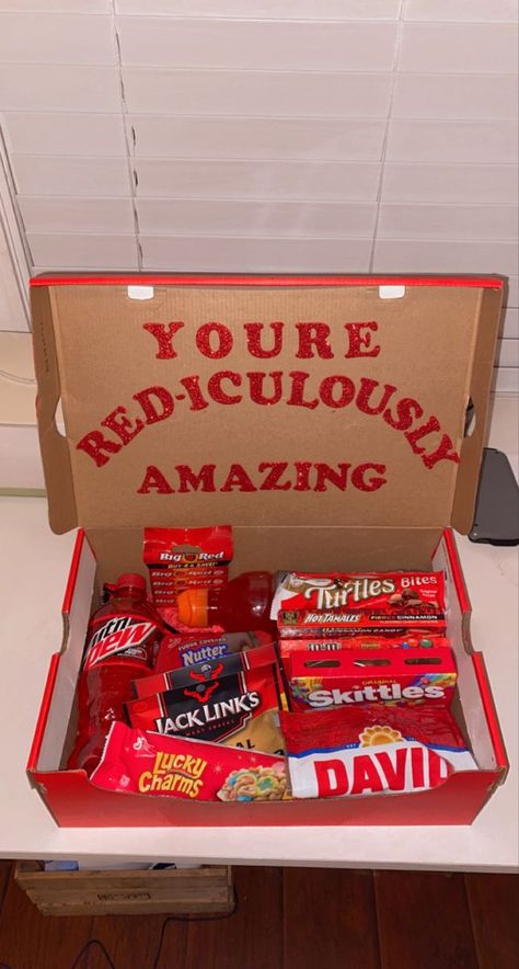 Boyfriend Snack Gift, Diy Gift Baskets Dollar Tree, Red Snack Box Gift, Themed Gift Baskets For Boyfriend, Shoe Box Present Ideas, Food Gifts For Boyfriend, Bday Basket For Him, Red Birthday Box Ideas, Red Themed Basket