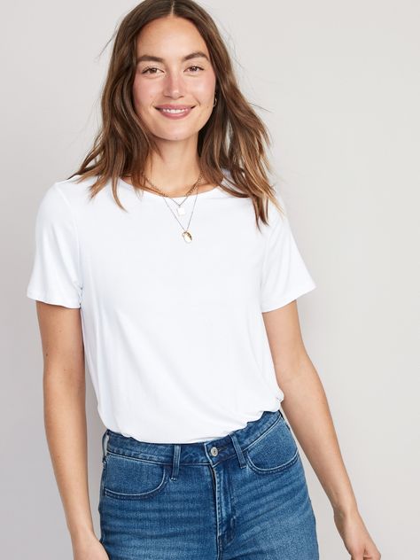 Luxe Crew-Neck T-Shirt for Women | Old Navy Shirt And Jeans Women, Tshirt Women Outfit, White Tees Outfit, White Tshirt Outfit, Tied T Shirt, Crew Neck Tshirt, White Tee Shirts, White Crew Neck, Tshirt Outfits
