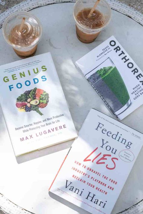 Genius Foods, Healthy Eating Books, Healthy Book, How To Become Smarter, People Talking, Diet Books, Health Books, So Many People, Step Back