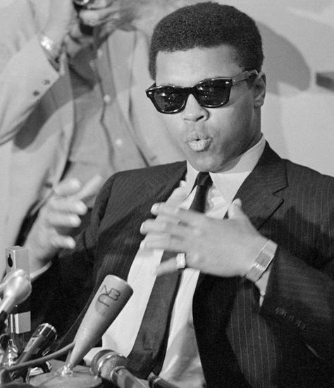 The most stylish sunglasses to buy (that aren’t Ray-Ban wayfarers) – Gentlemans Journal Shop Muhhamad Ali, Mohamad Ali, Boxing Legends, Boxing Images, محمد علي, Muhammed Ali, Legendary Pictures, Mohammed Ali, Float Like A Butterfly