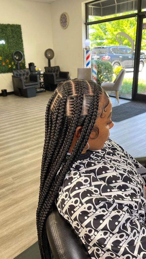 Jumbo Scalp Braids, Beautiful Braids Hairstyles, Up Do Cornrow Hairstyles, Large Feed In Braids Cornrows, Box Braids Cornrows Hairstyles, Jumbo Stitch Braids, Feed In Braid Styles, Corn Rows Braids Black Women, Box Braids And Cornrows