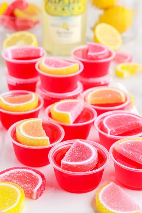 Strawberry Lemonade Jello Shots, Lemonade Jello Shots, Pink Lemonade Vodka, Jello Shots Vodka, Homemade Pumpkin Spice Latte, Jelly Shots, Homemade Coffee Creamer, Lemon Vodka, Strawberry Vodka